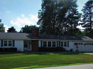 10 Gendron Ln, Kennebunk, ME 04043