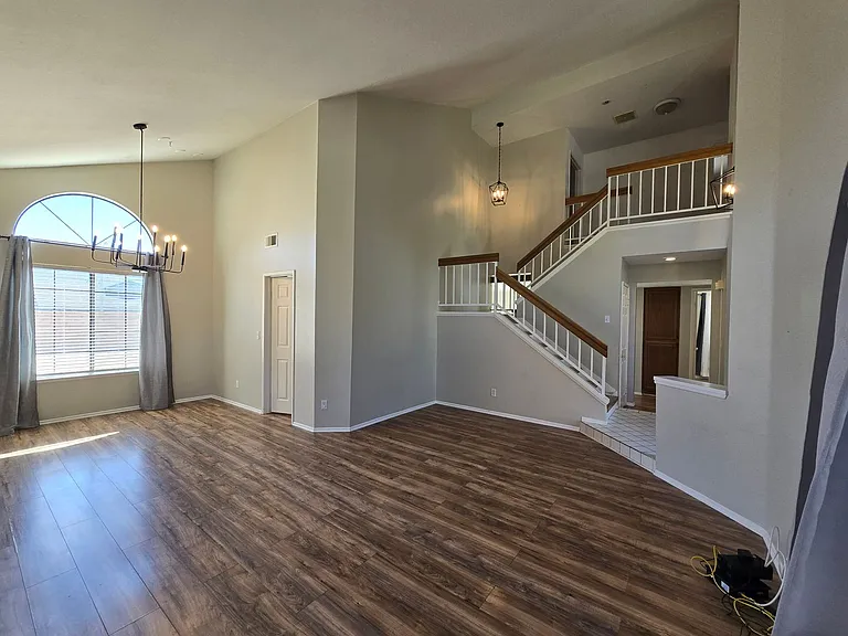 39354 Longhorn Ct — Photo 6