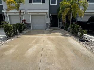 6637 Serenity Fall Ln, Sarasota, FL 34240
