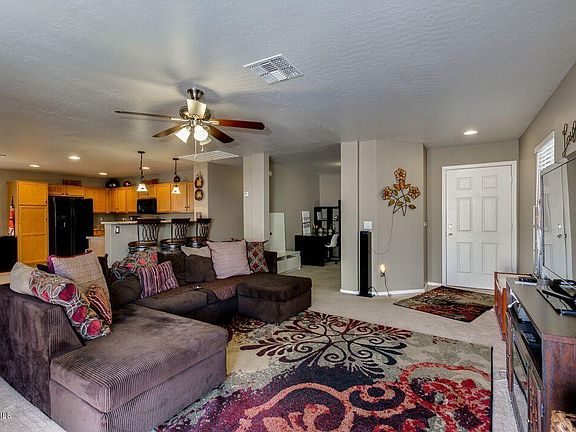 3rd image of 42438 W Bunker Dr
