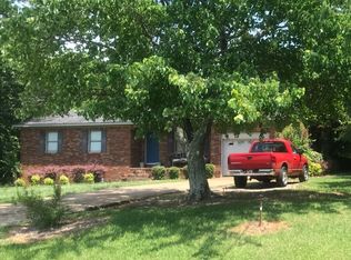 275 Davis Hill Rd, Grant, AL 35747