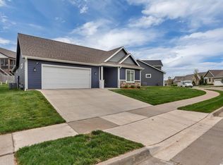 3702 Tucker Trl, Lawrence, KS 66049