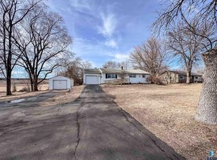 1213 S Splitrock Blvd, Brandon, SD 57005