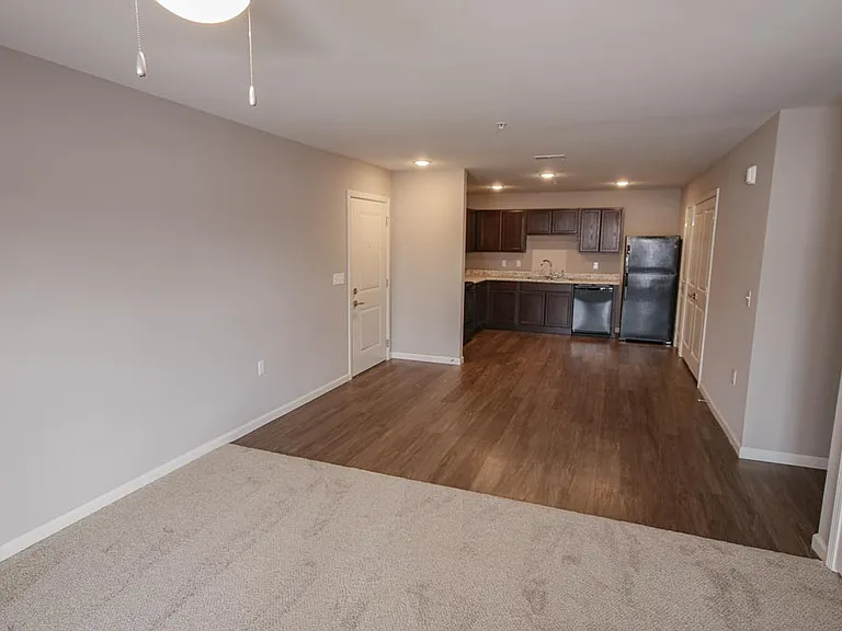Cityline Apartments — Photo 4