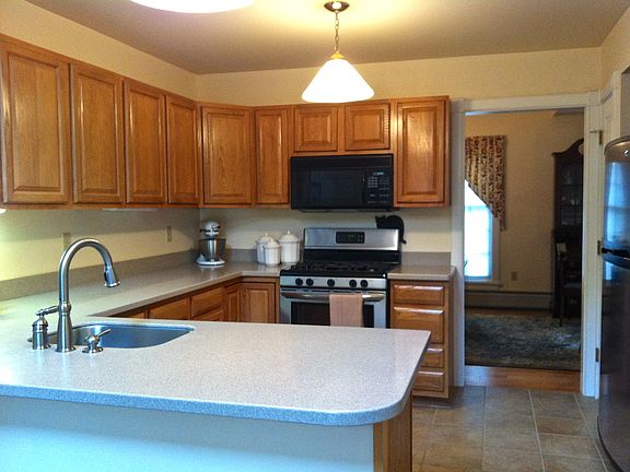 Bright open Kitchen