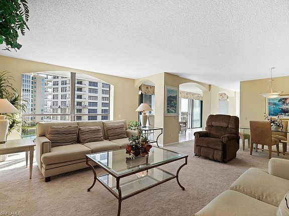 5th image of 4401 Gulf Shore Blvd N Unit 706