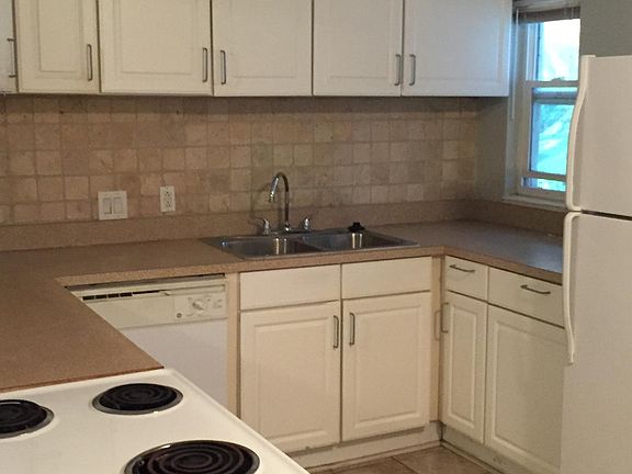 5th image of 1260 Peachtree St