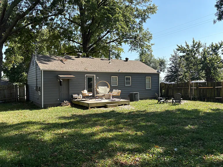 7744 Marty St — Photo 2
