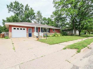 3016 McCulloch St, Stevens Point, WI 54481