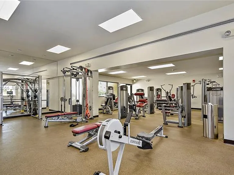 151 Crandon Blvd #CU-822 — Photo 15
