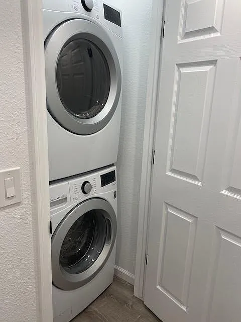 High efficiency washer & dryer