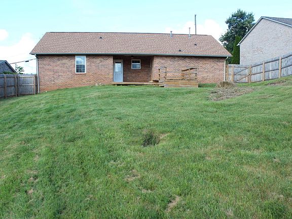 5th image of 4529 Harrell Ln