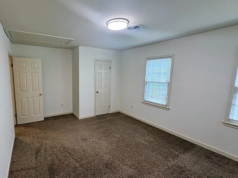 4815 Junilla Ln — Photo 11