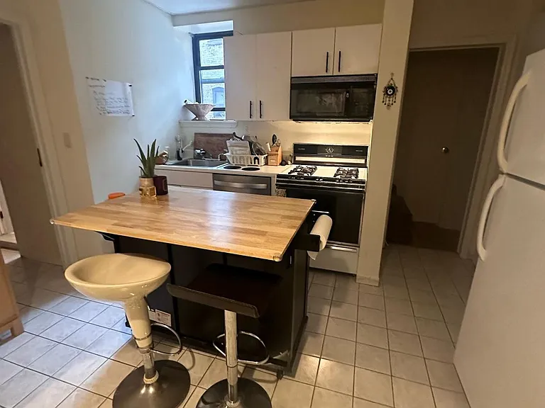 50 Glenwood Ave #504 — Photo 5
