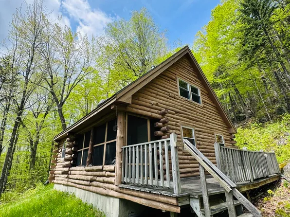 950 Carrying Place Road, Carrying Place Town Twp, ME 04961