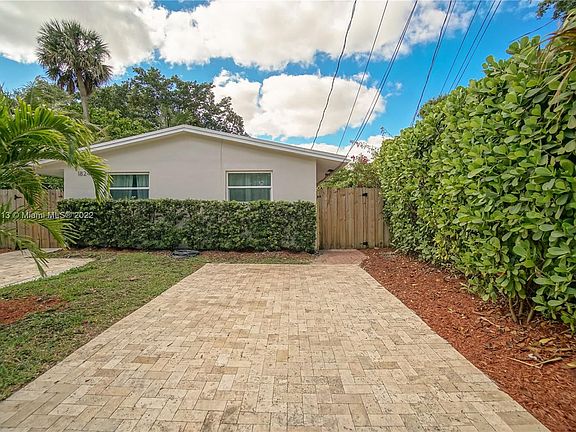 2nd image of 1824 SW 20th St #1-2