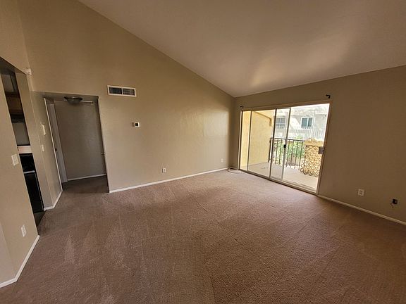 5th image of 840 S Langley Ave Unit 202