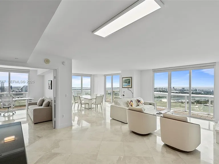 50 Biscayne Blvd #5402 — Photo 18