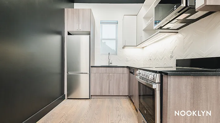 Rented by Nooklyn NYC LLC | media 24