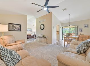 8366 Charter Club Cir UNIT 8, Fort Myers, FL 33919