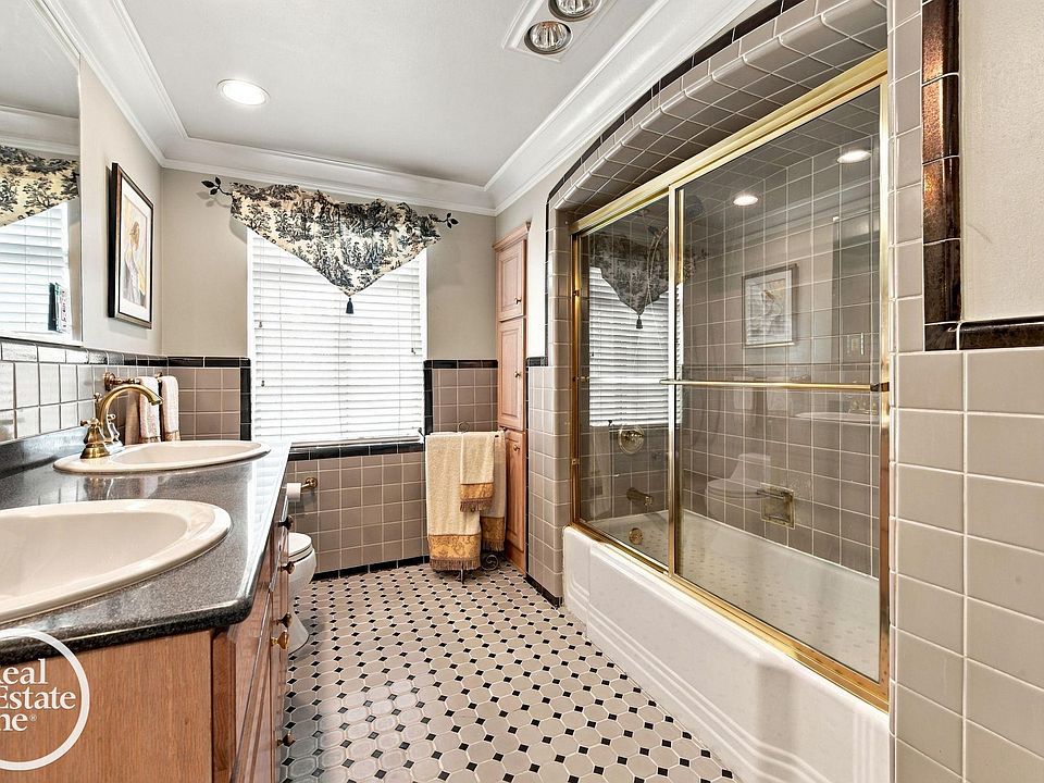1257 Audubon Rd, photo 22