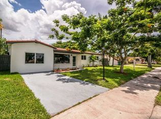 1215 SW 94th Ct, Miami, FL 33174