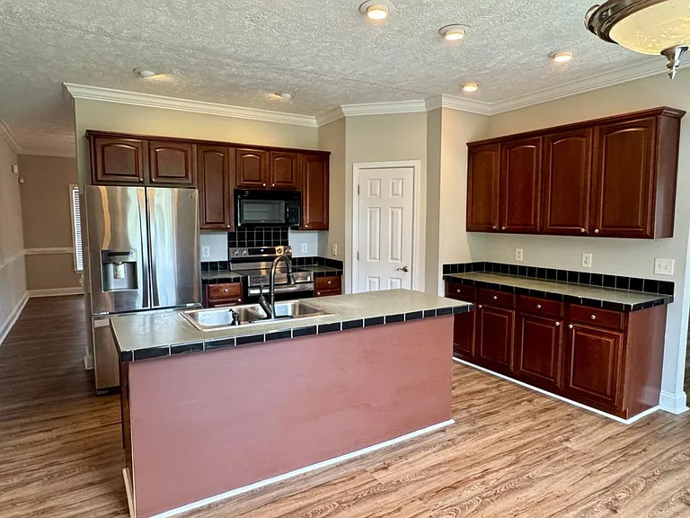 953 State Highway 124 E — Photo 11