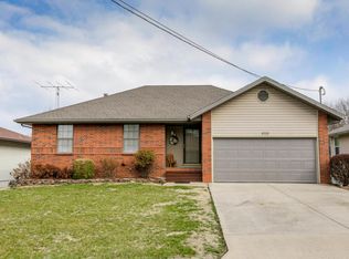 1111 E Snider St, Springfield, MO 65803