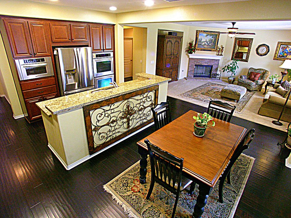 1st image of 29071 Shorecliff Cir