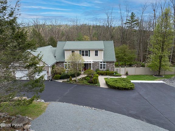 2nd image of 117 Foster Hill Rd