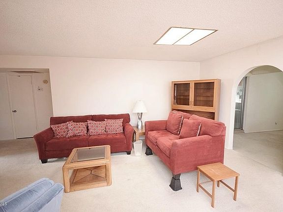 4th image of 25252 S Glenburn Dr