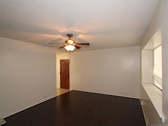 5th image of 2240 S Park St