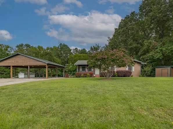 110 Lake Rd, Henderson, NC 27537