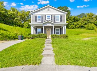 3234 Hiram St, Charlotte, NC 28208