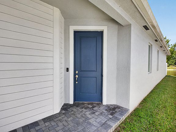 4th image of 6710 POINTE OF WOODS Drive