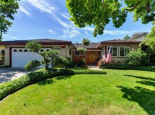 8408 Lake Forest Dr, Sacramento, CA
