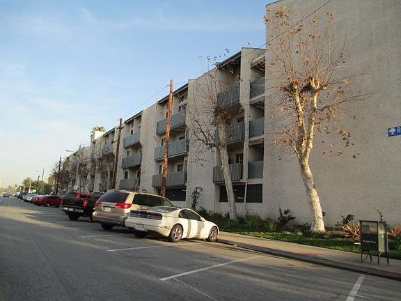 2nd image of 550 W Regent St APT 205