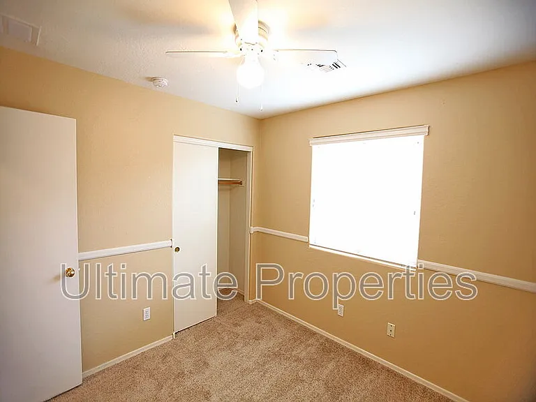 5947 S 249th Dr — Photo 10