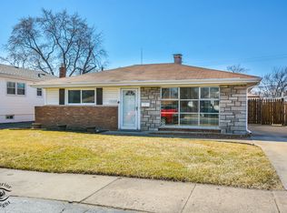 17314 Burnham Ave, Lansing, IL 60438