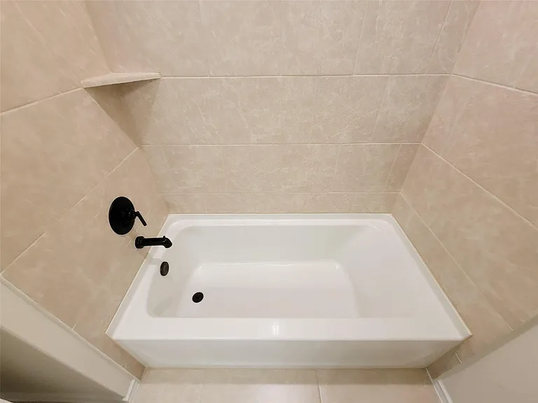 10509 Harmon Smith Dr — Photo 34