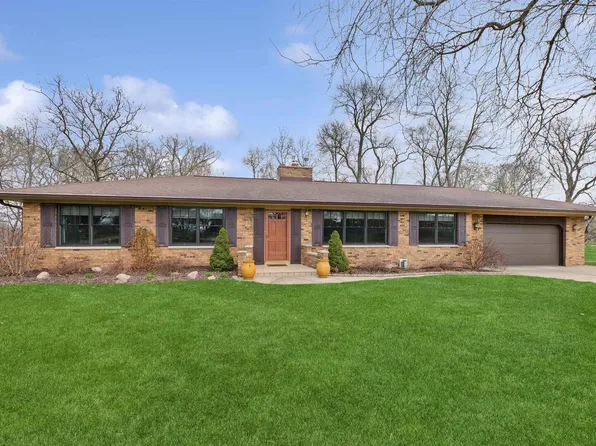 10711 50th St, Milan, IL 61264