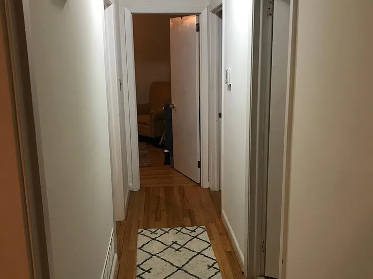 6105 Trinity Rd — Photo 10