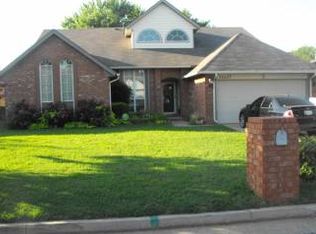 11629 SW 3rd Ter, Yukon, OK 73099