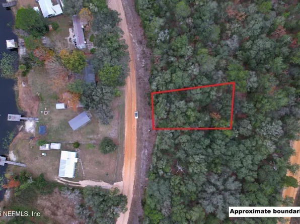 000 VIOLET Circle, Interlachen, FL 32148