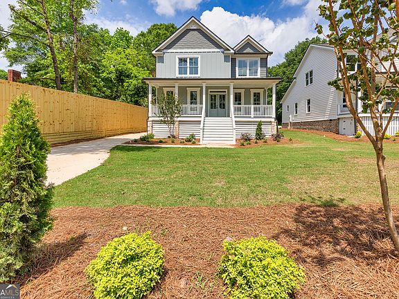 2nd image of 229 E Marable St