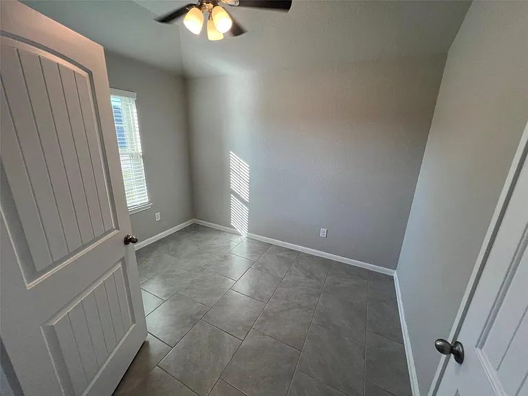 7263 Barrington Ridge Ln — Photo 17