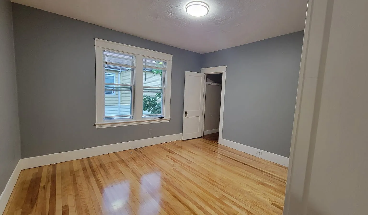 3 bed, $2,200 — Photo 3