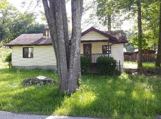 212 Squam Rd, Highland Lakes, NJ 07422