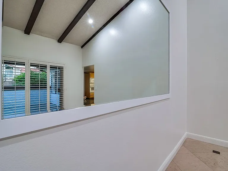 929 Darlene Ct — Photo 15