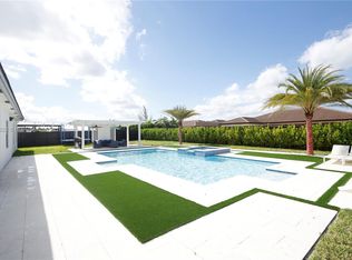21390 SW 132nd Ct, Miami, FL 33177